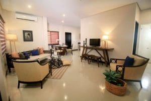argao-royal-palms-room