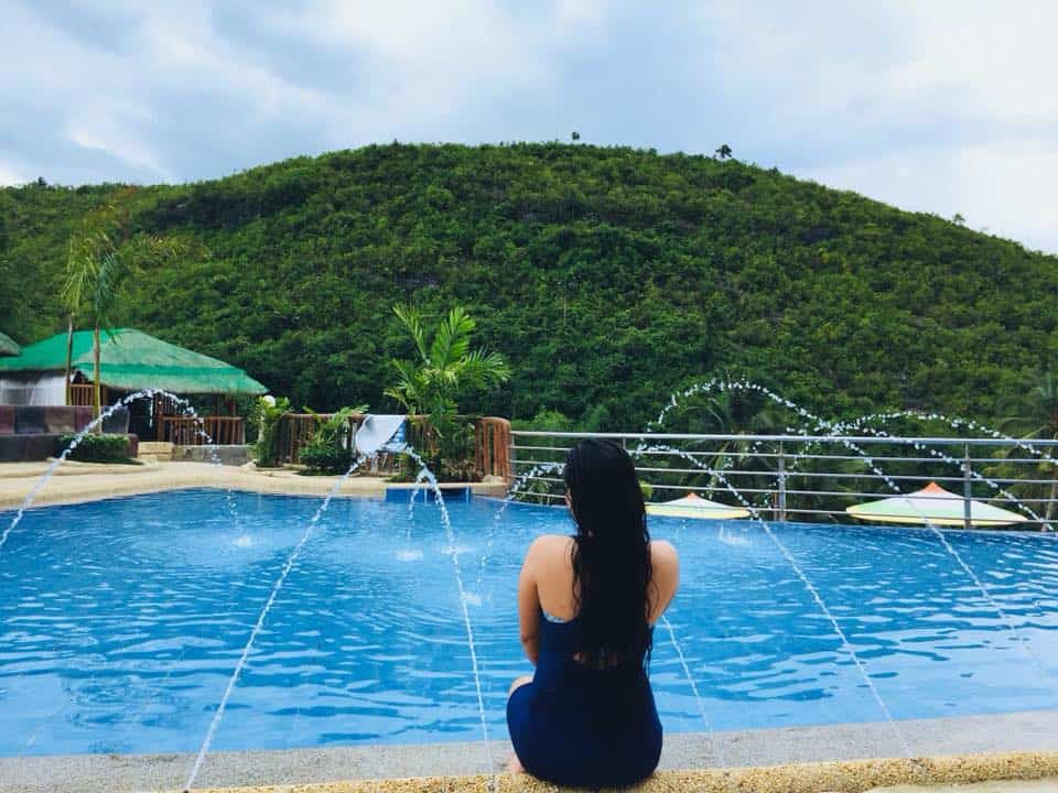 Paradise Hills Mountain Resort Compostela (7)