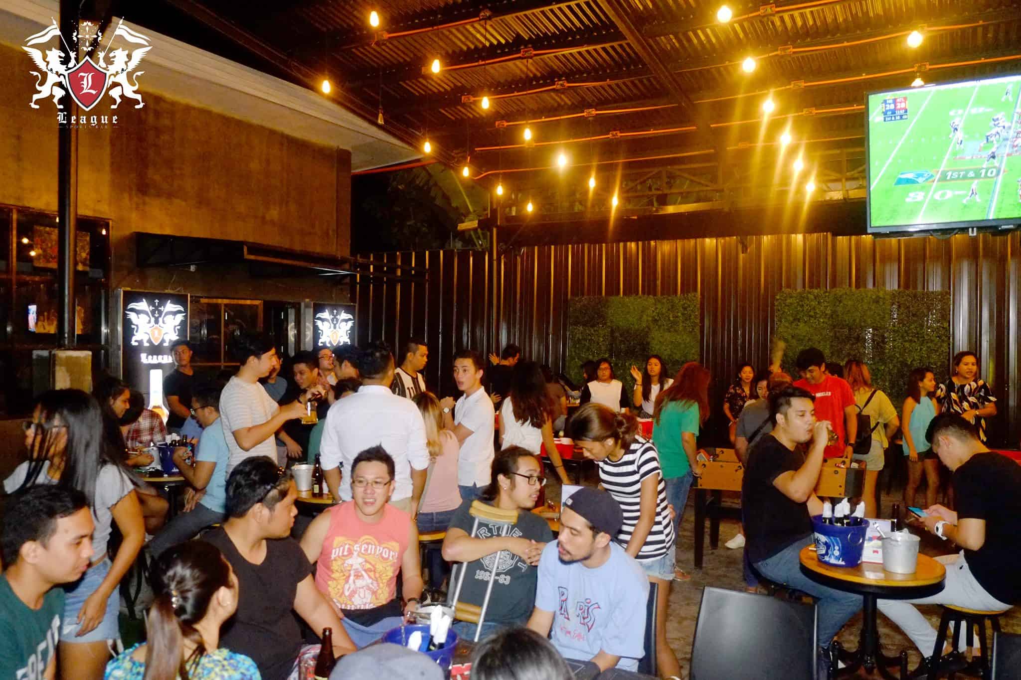 League Sports Bar Cebu (2)