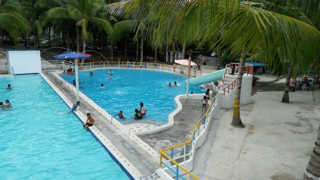 Emarre Beach Resort Tabogon Cebu (5)