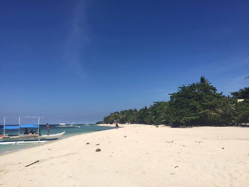Basdaku Beach Moalboal (2)