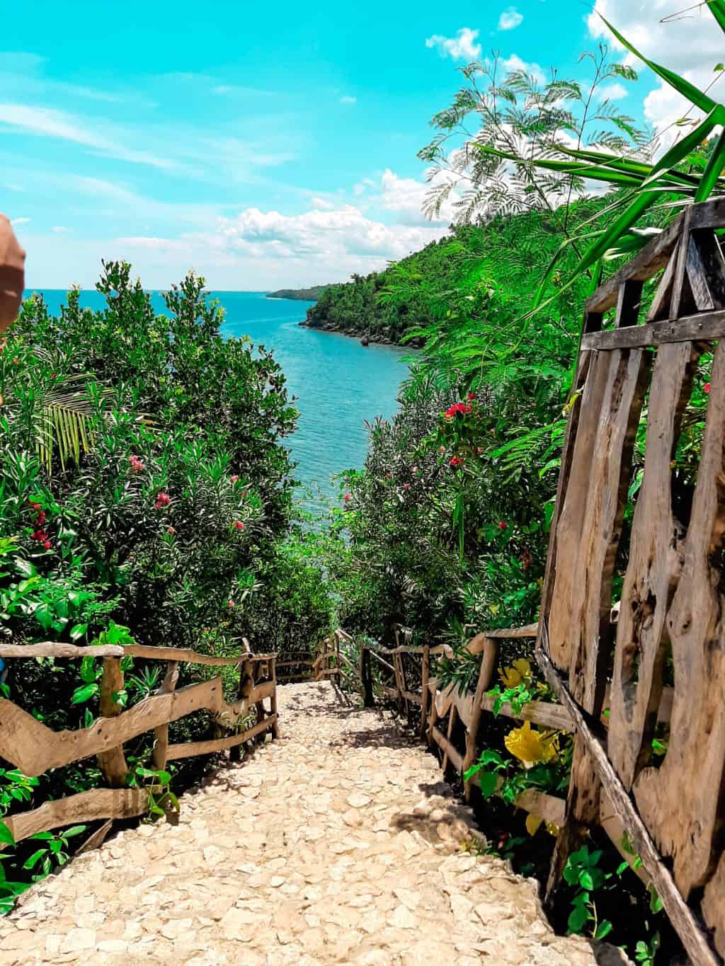 Hermit's Cove Aloguinsan Cebu (5)