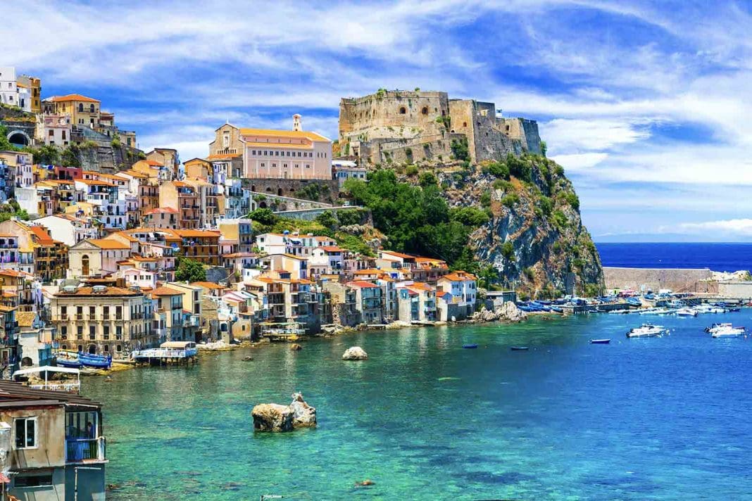 calabria italy move in