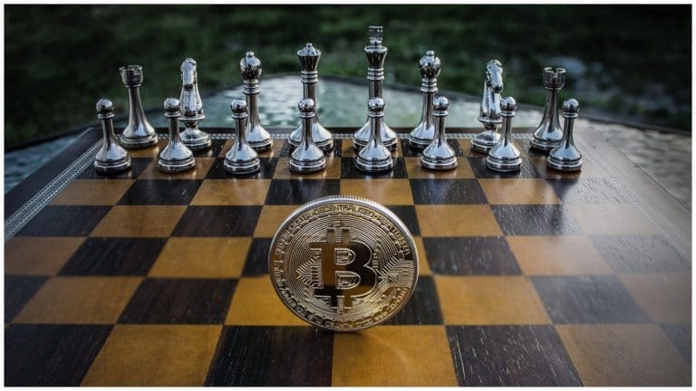 How to Manage Risk When Investing in Cryptocurrency